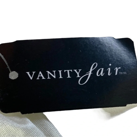 Vintage  Vanity Fair High Waist 100% Nylon Panties Size XXL Deadstock Flawed - Picture 2 of 10